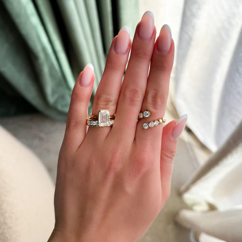 Penumbra Bezel Set Engagement Ring With Emerald Cut