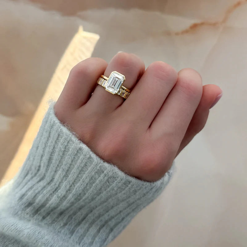 Penumbra Bezel Set Engagement Ring With Emerald Cut